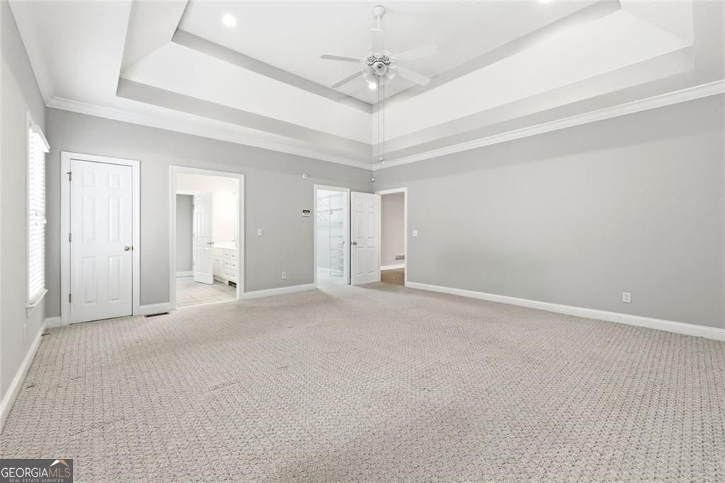 5576 Riverwalk Court Property Photo 25