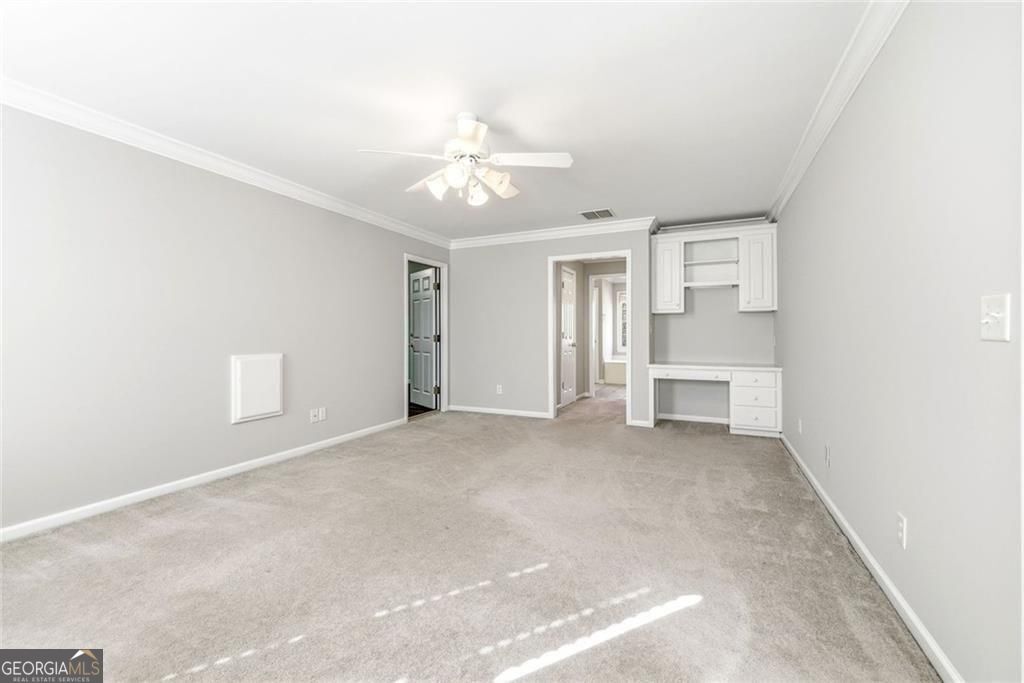 5576 Riverwalk Court Property Photo 33