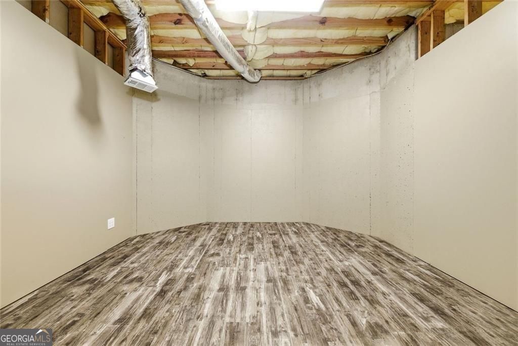 5576 Riverwalk Court Property Photo 43