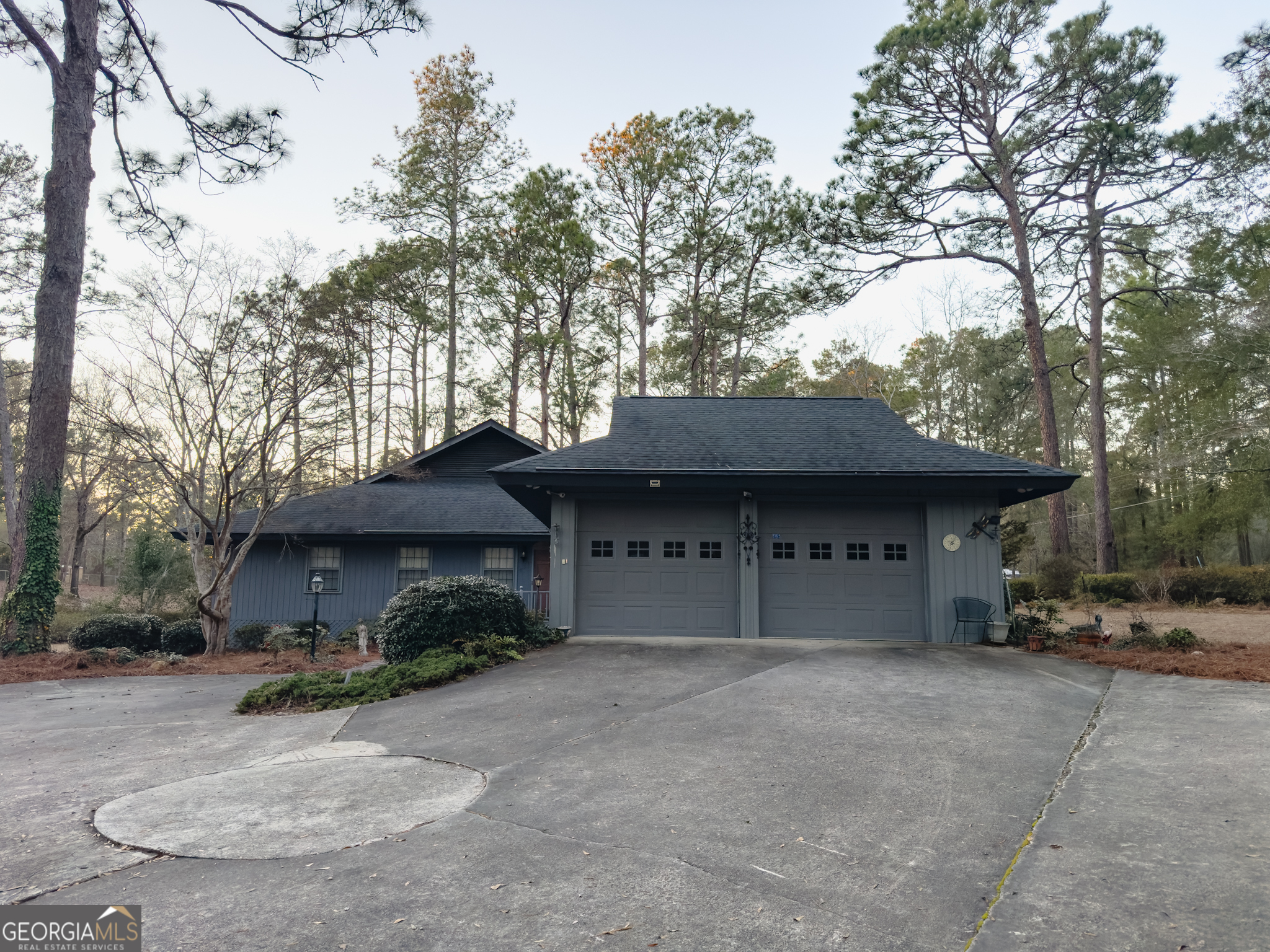 935 Odom Street Property Photo 3