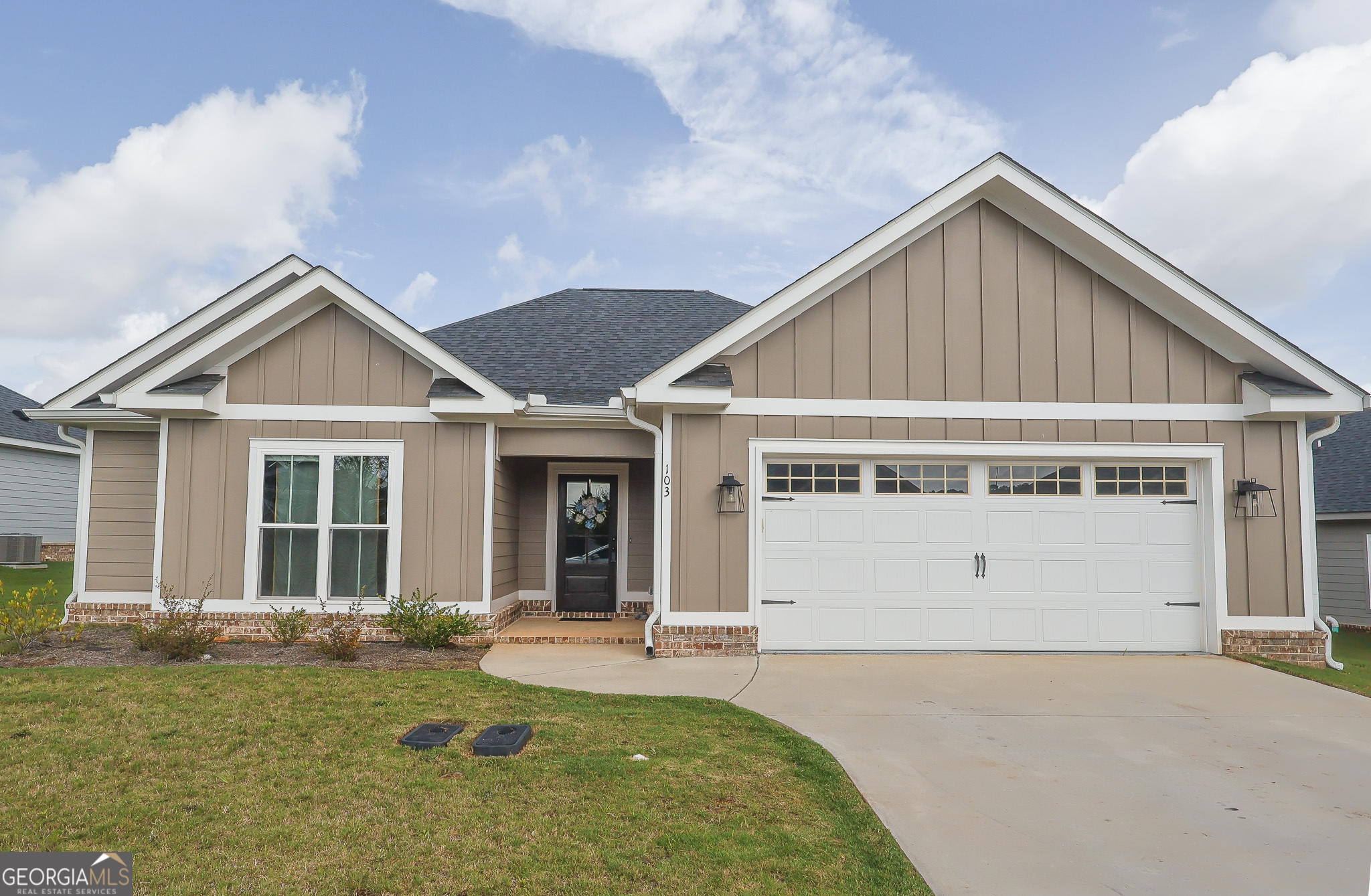 103 Anna Claire Way Property Photo 1
