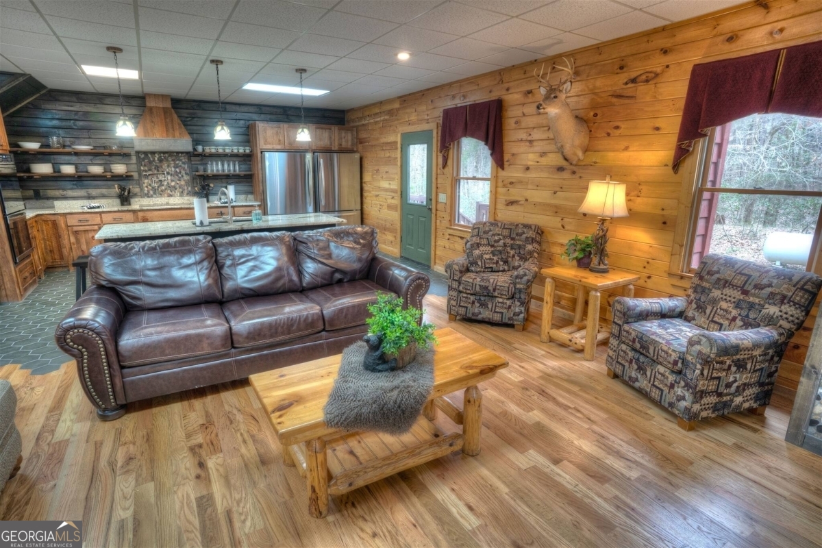 481 Chastain Road Property Photo 14