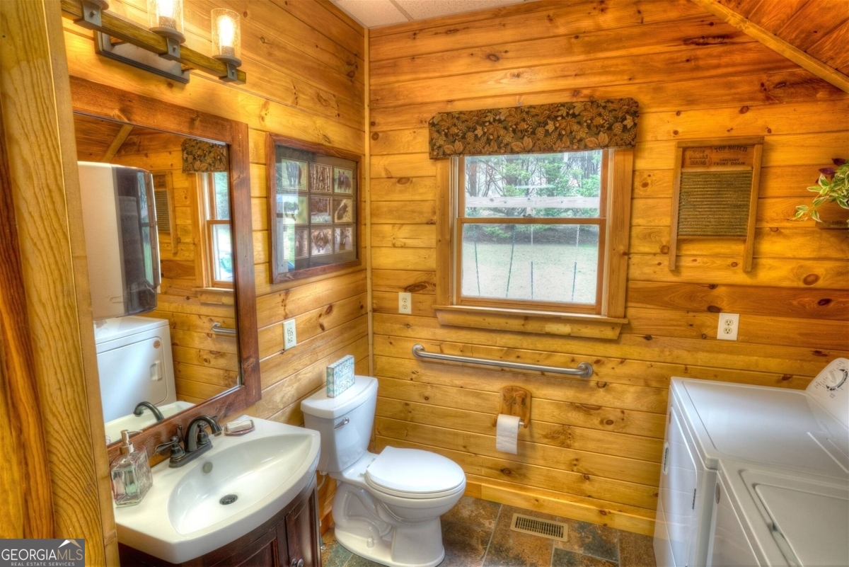 481 Chastain Road Property Photo 28