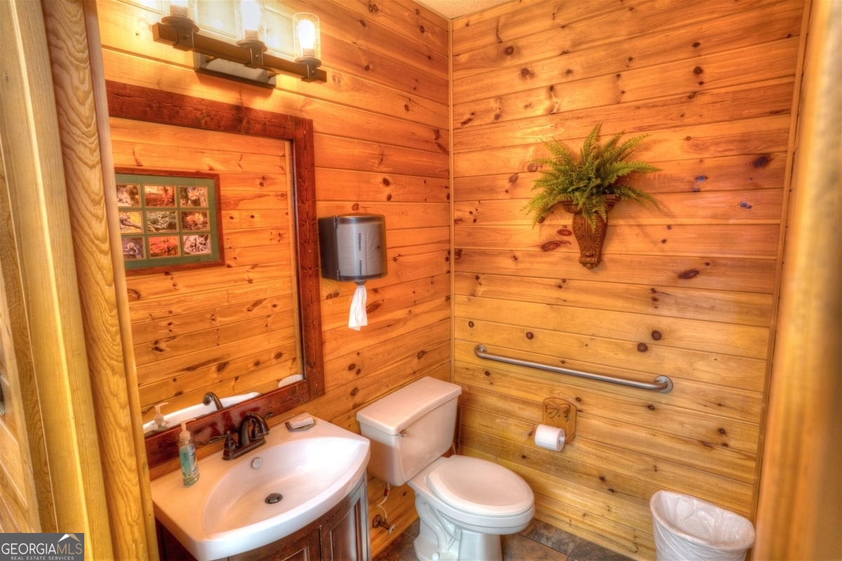 481 Chastain Road Property Photo 29