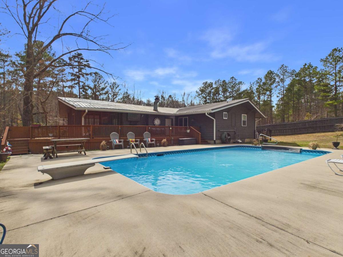 228 & 232 Hickory Point Drive Property Photo 1