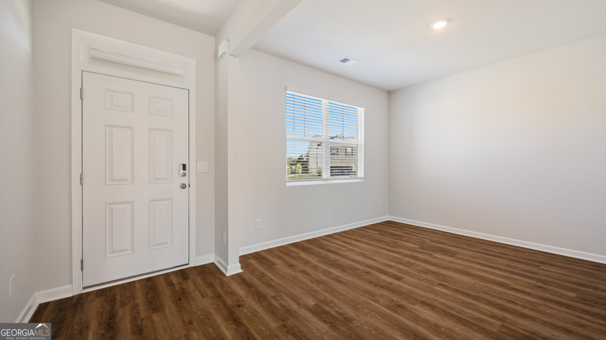 406 Teamon Pointe Drive Property Photo 3
