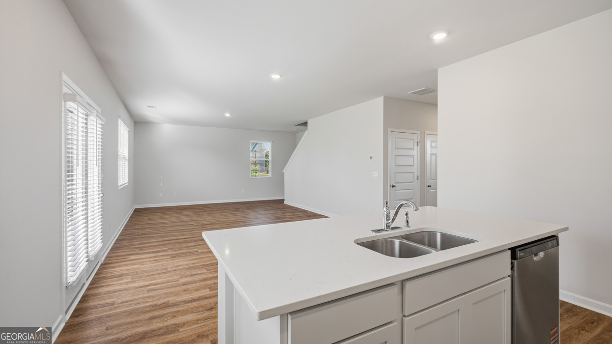 406 Teamon Pointe Drive Property Photo 11