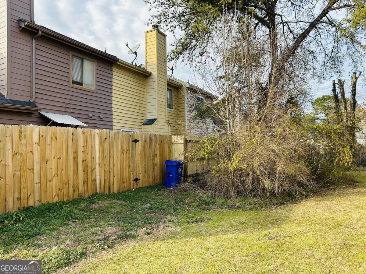 5841 Trent Walk Drive Property Photo 10