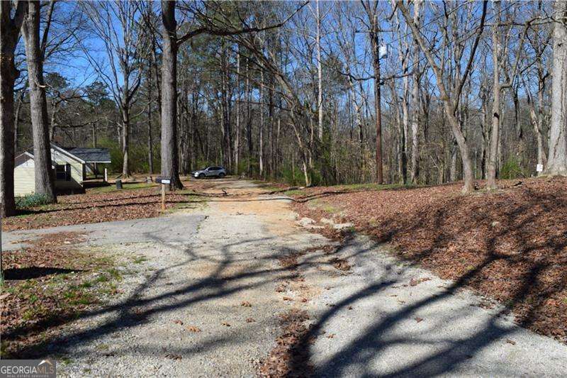 5425 Davis Drive Property Photo 4