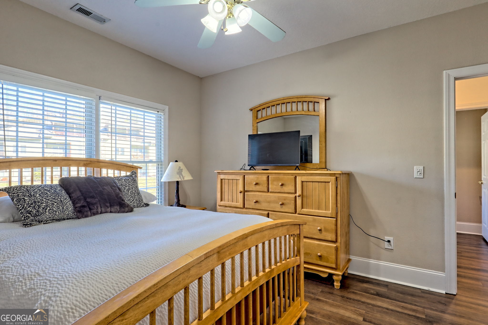 1688 Lakeview Drive # 1d Property Photo 34