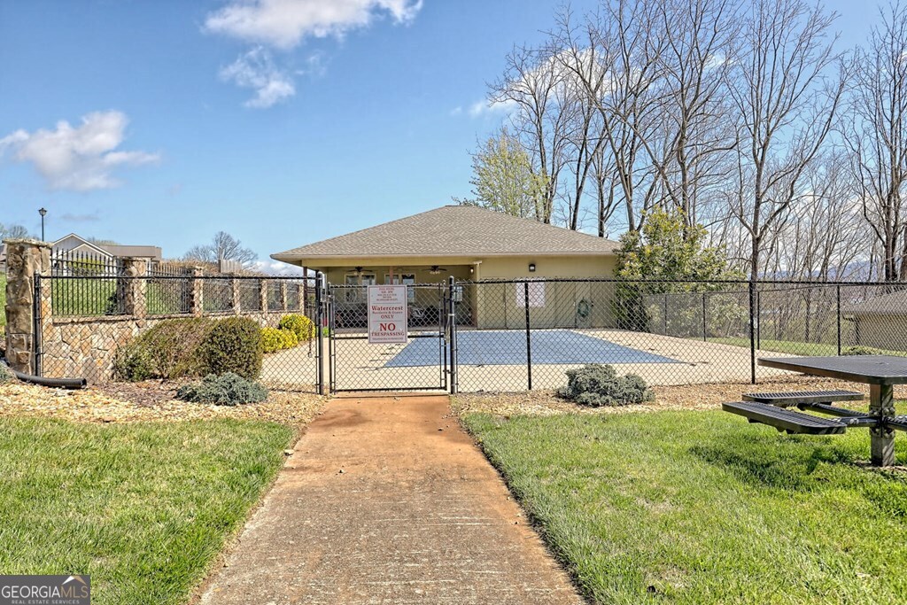 1688 Lakeview Drive # 1d Property Photo 66