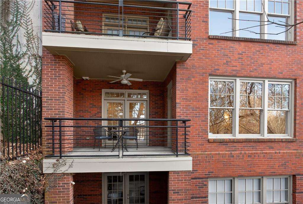 273 12th Street Ne # 210 Property Photo 30