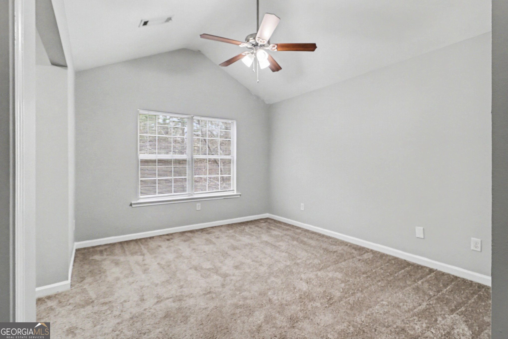 504 Jefferson Chase Street Se Property Photo 14