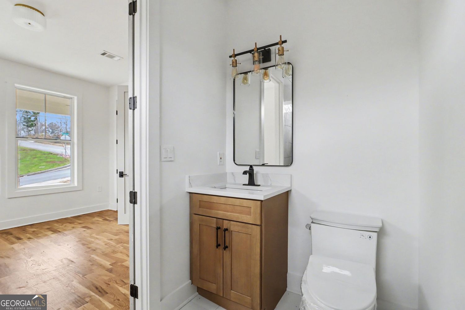 327 Ohm Avenue Property Photo 13