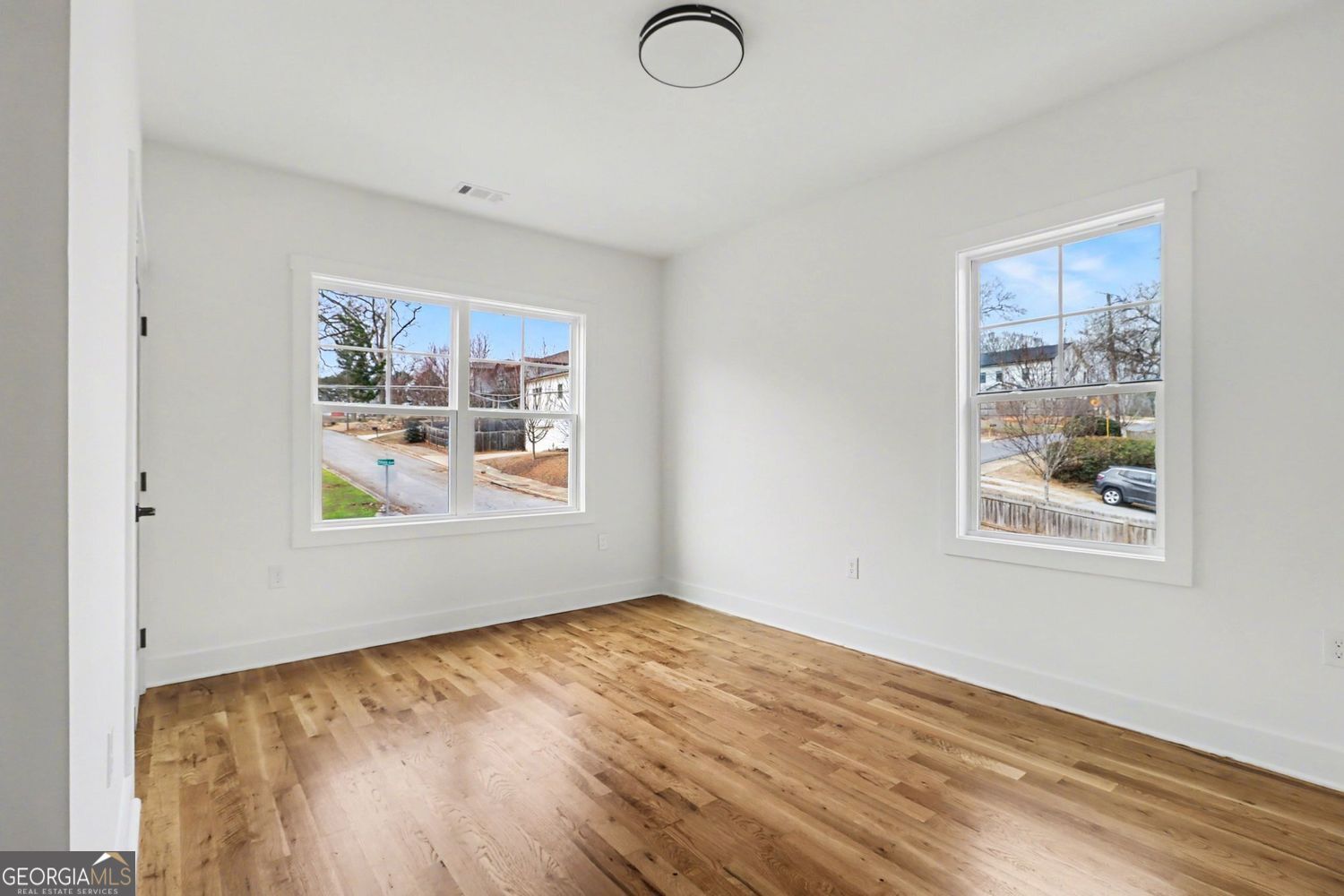 327 Ohm Avenue Property Photo 30