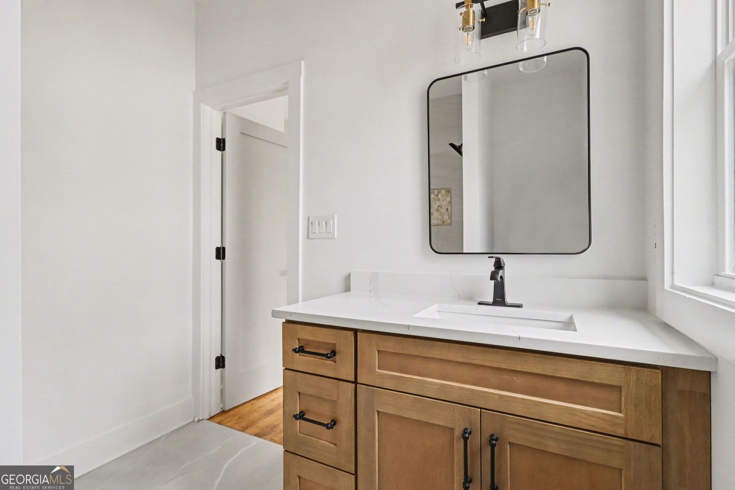 327 Ohm Avenue Property Photo 33