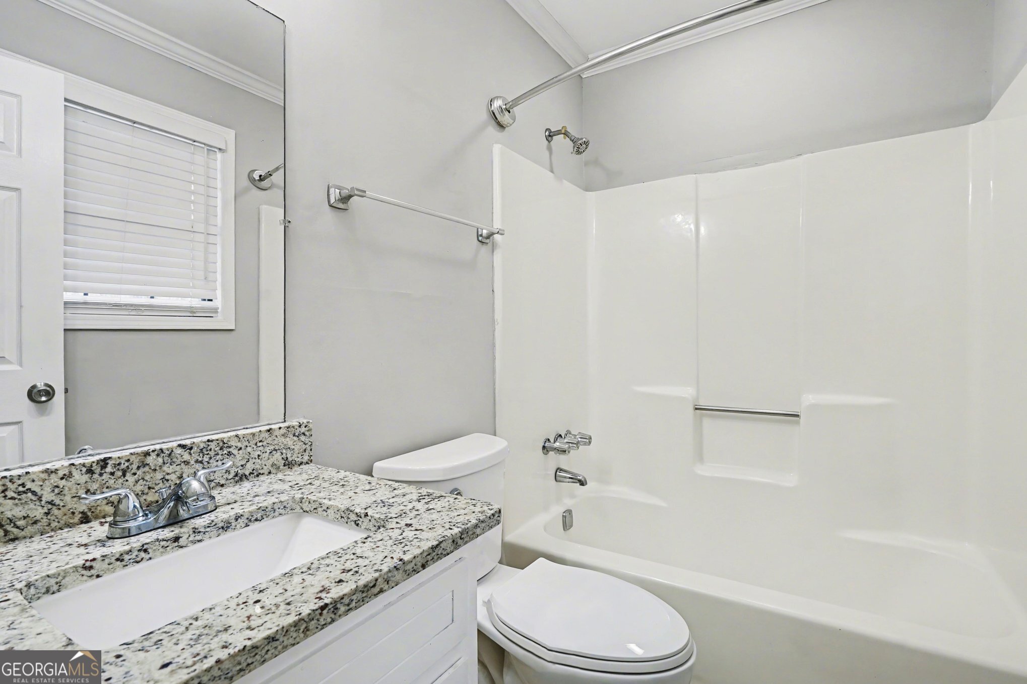 2221 Davis Oaks Court Property Photo 10