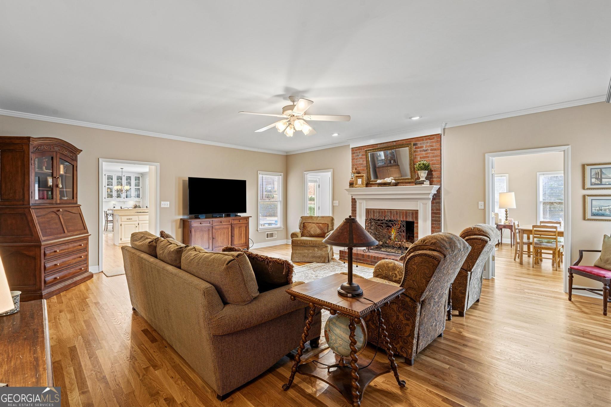 419 Riverwalk Property Photo 28
