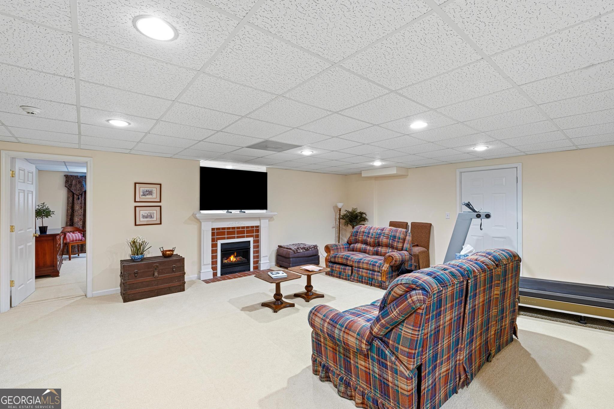 419 Riverwalk Property Photo 45