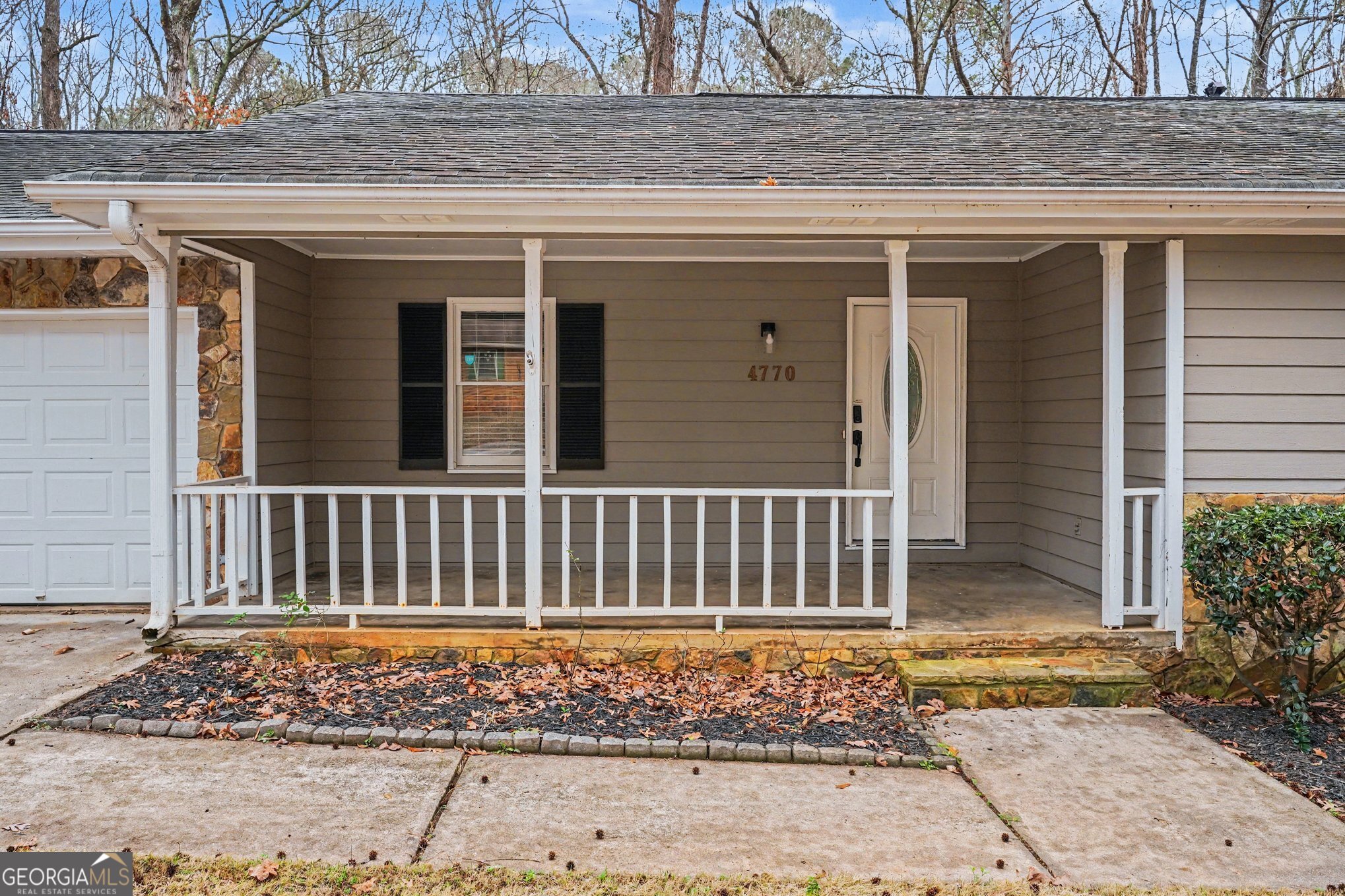 4770 Cedar Brook Drive Se Property Photo 4