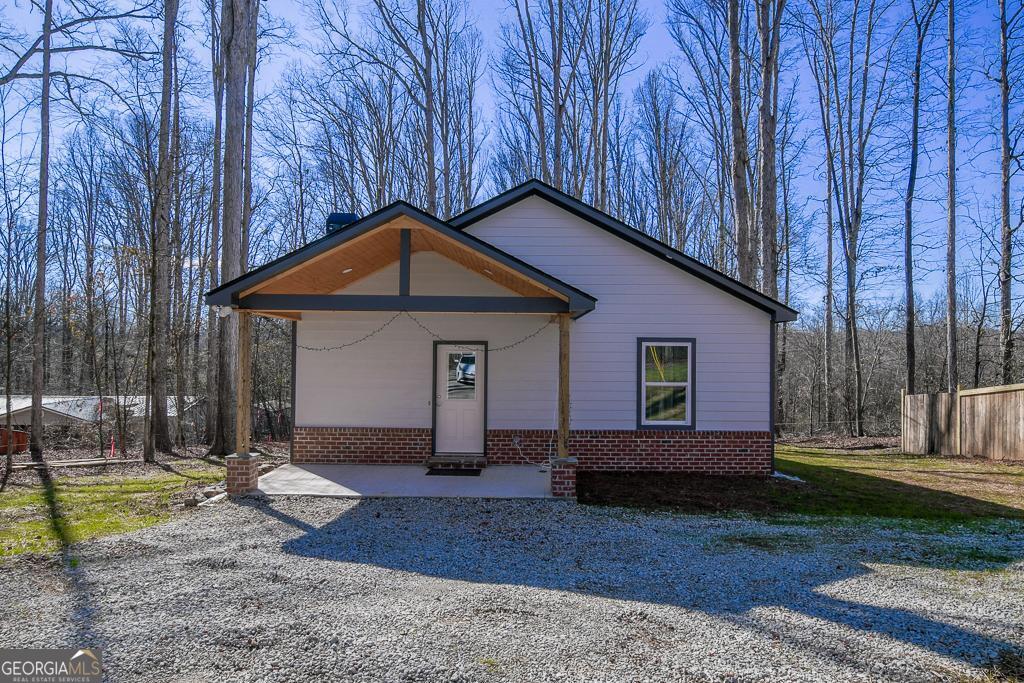 1020 RIVERBEND