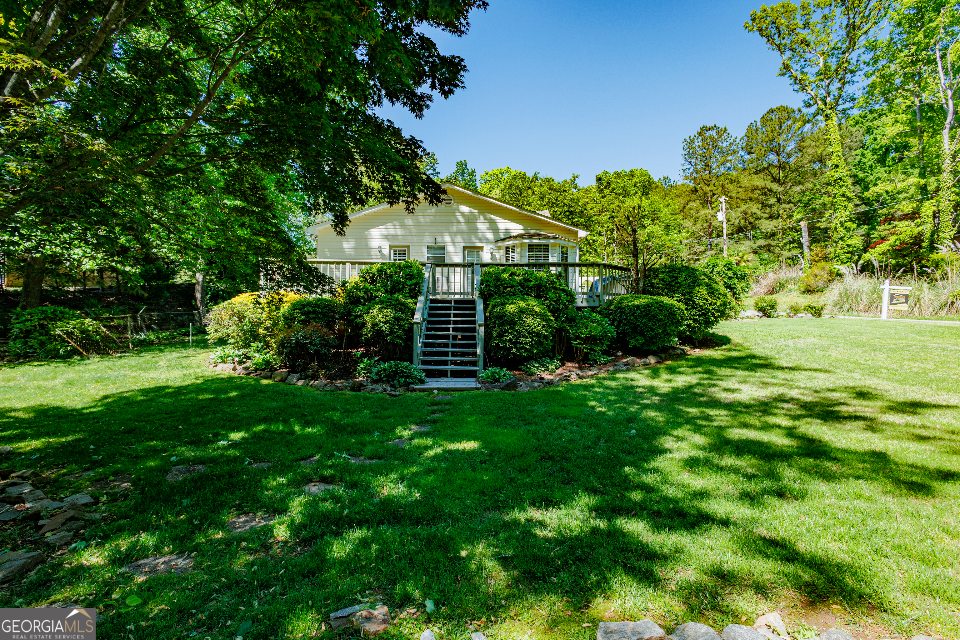 3970 Pine Hill Drive Property Photo 6