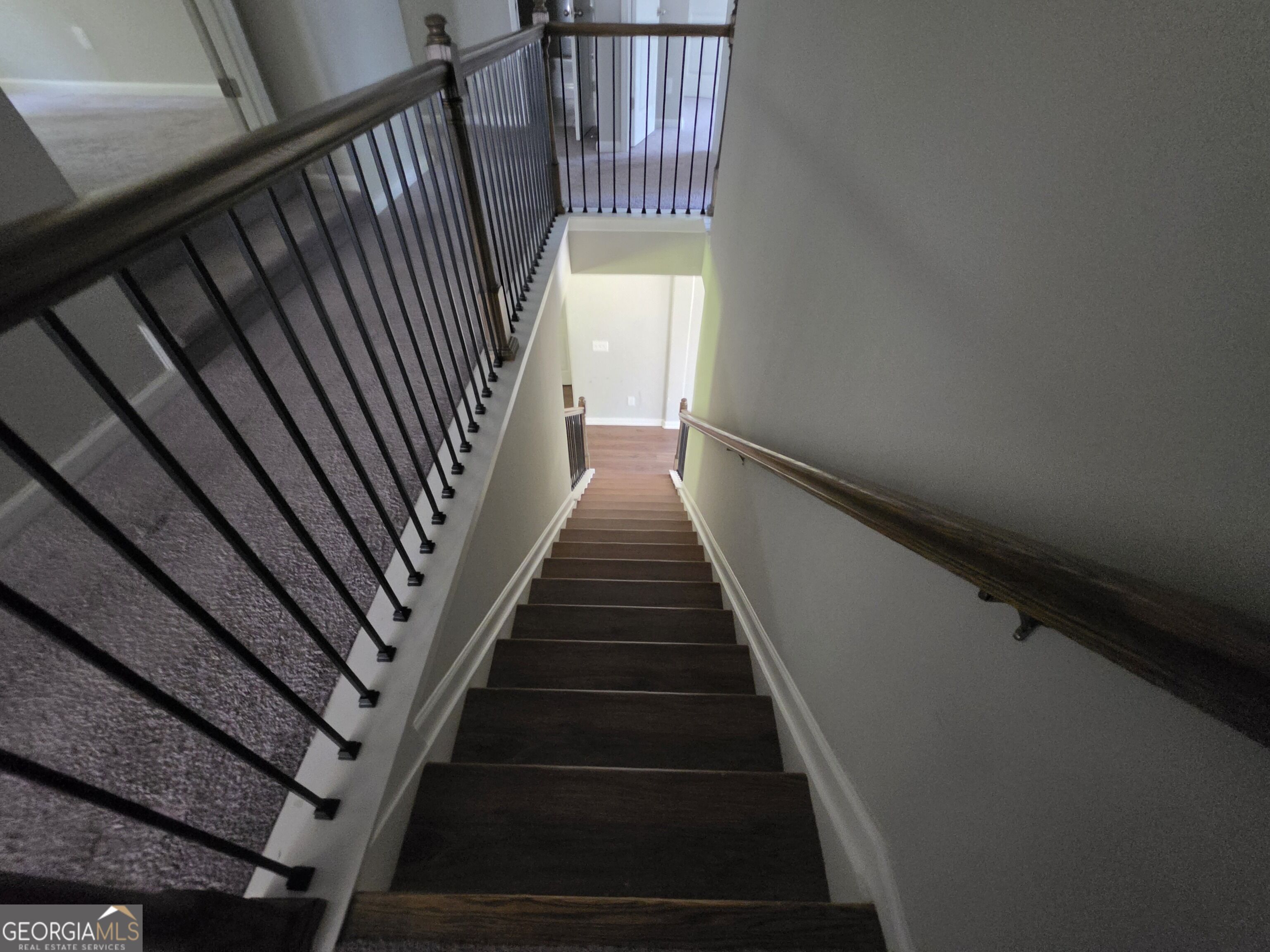 208 N Davis Road Property Photo 11