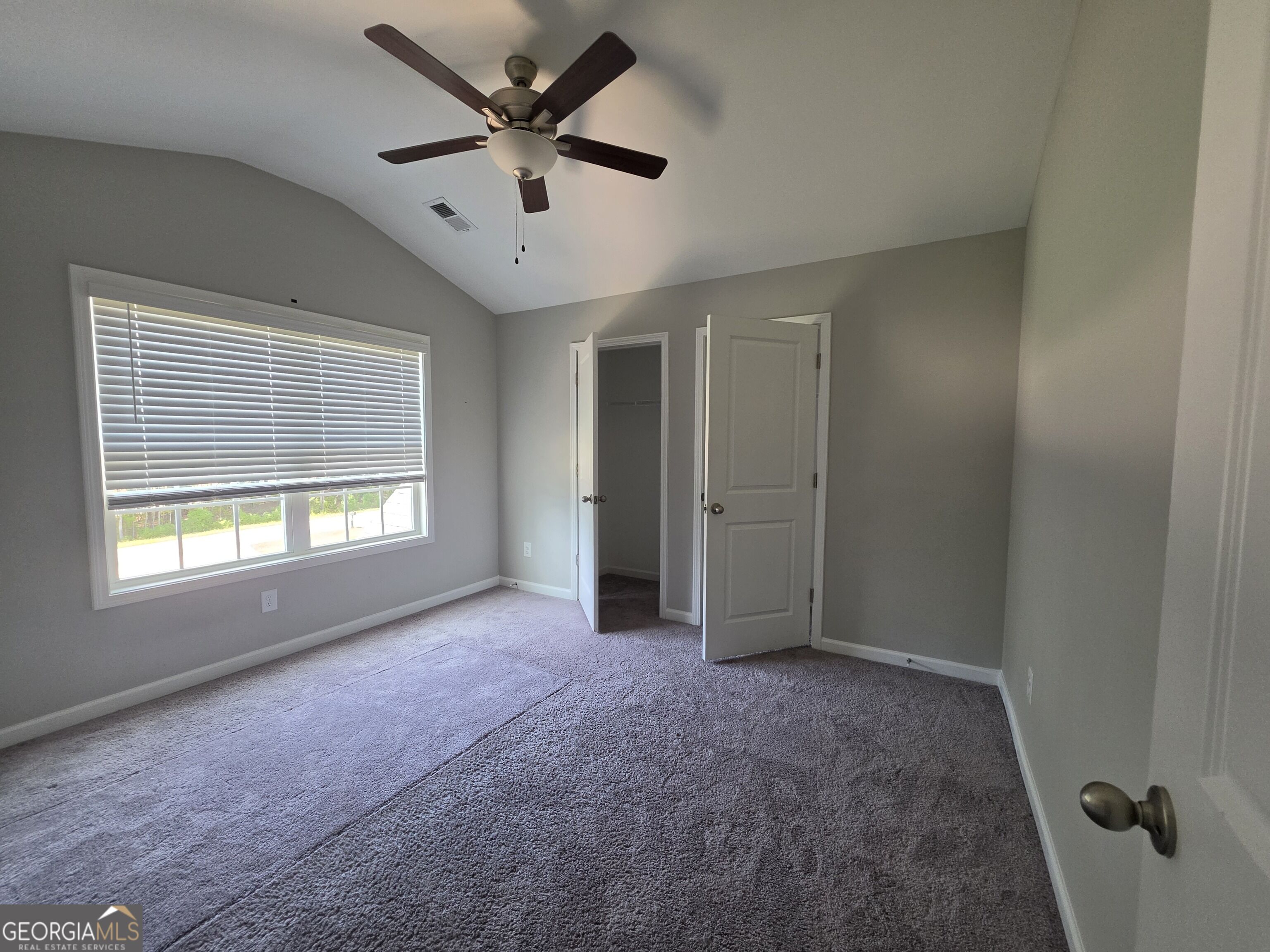 208 N Davis Road Property Photo 12