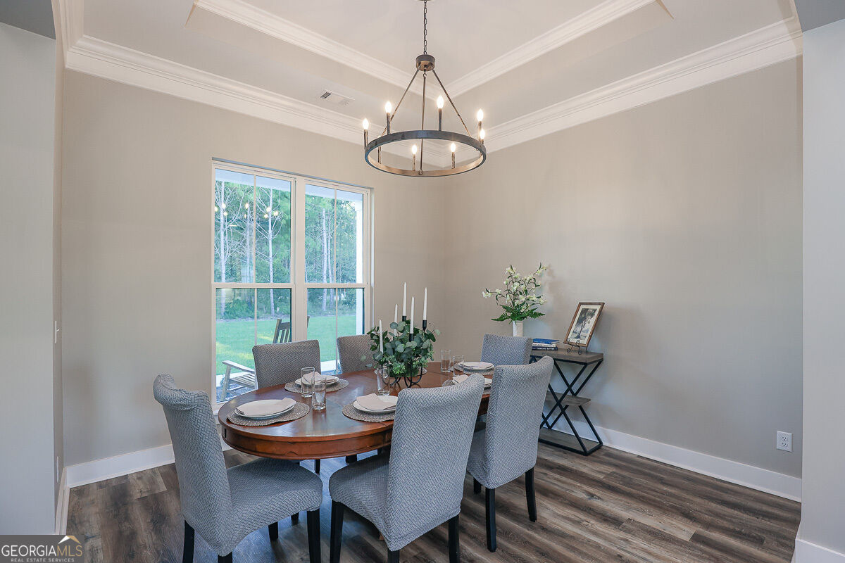 1049 Mccall Road Property Photo 17