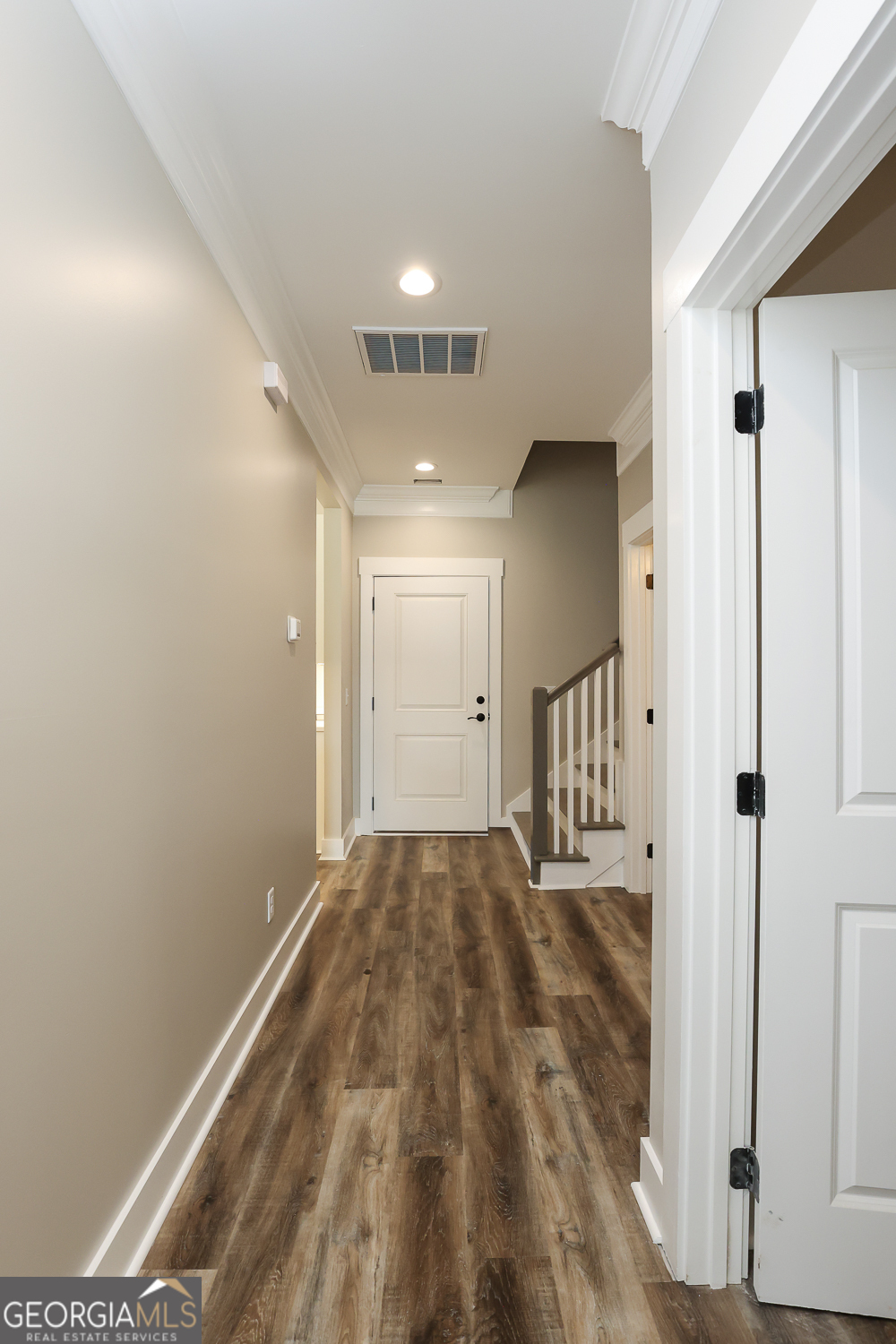 1049 Mccall Road Property Photo 20