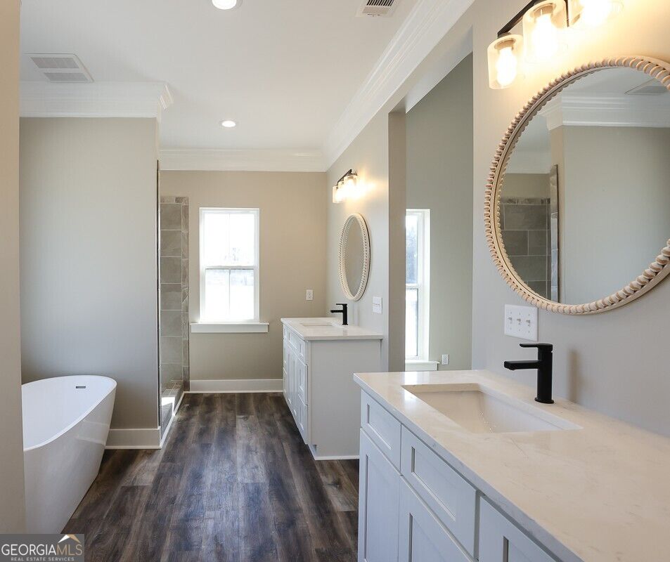 1049 Mccall Road Property Photo 23