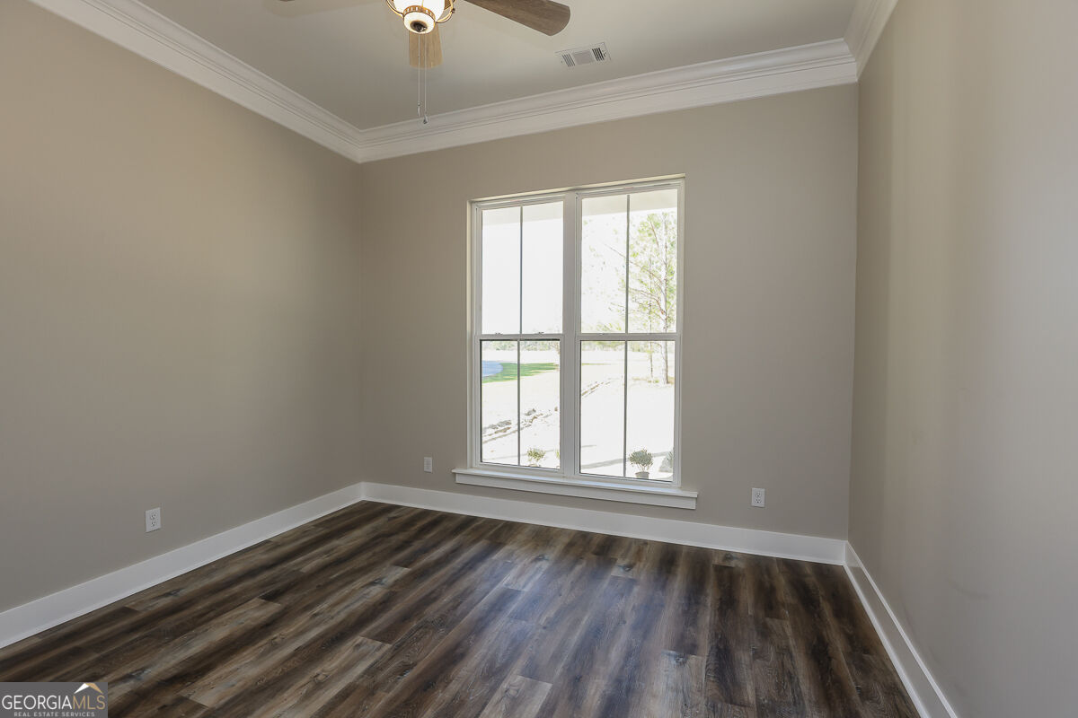 1049 Mccall Road Property Photo 26