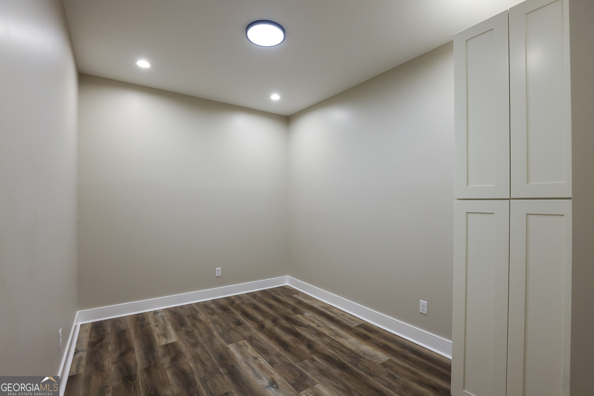 1049 Mccall Road Property Photo 29