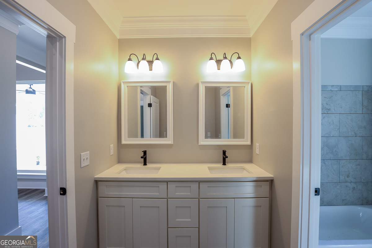 1049 Mccall Road Property Photo 33