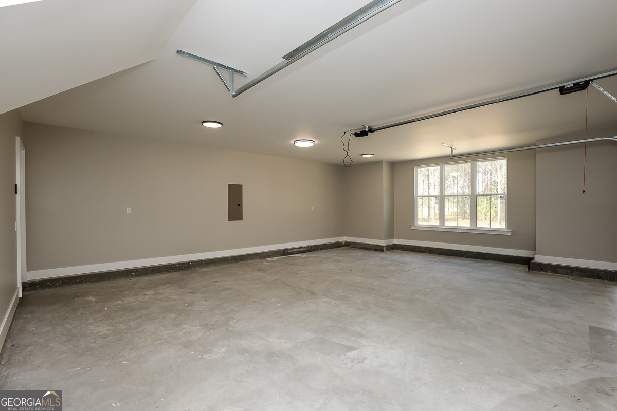 1049 Mccall Road Property Photo 44