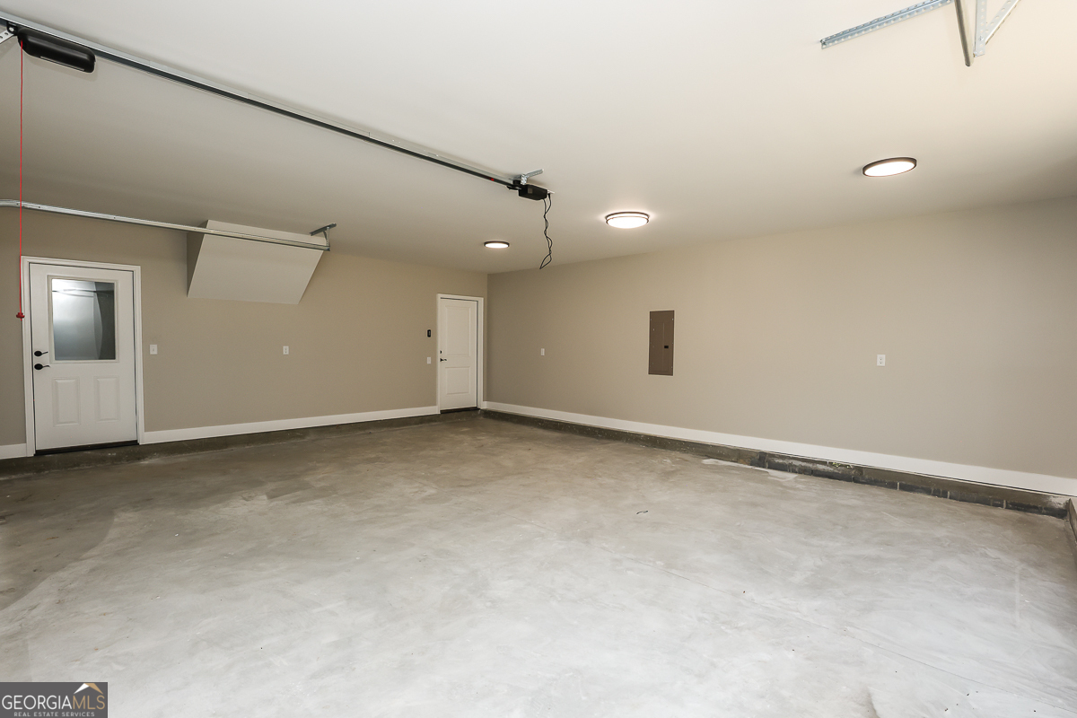 1049 Mccall Road Property Photo 45