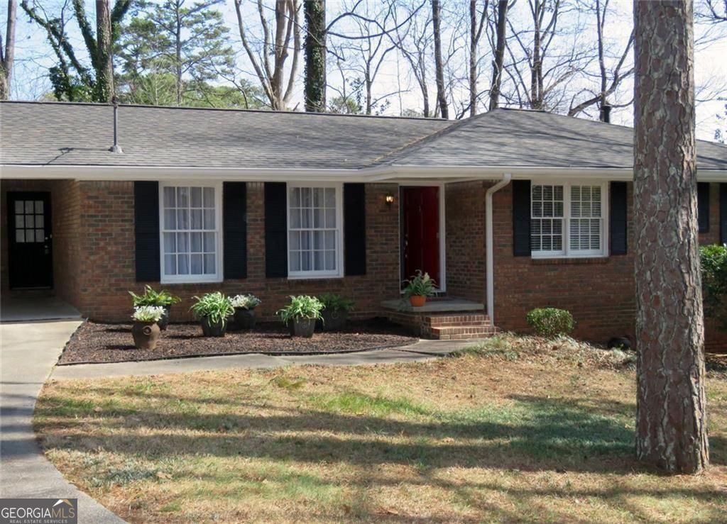 3060 Norton Court Se Property Photo 5
