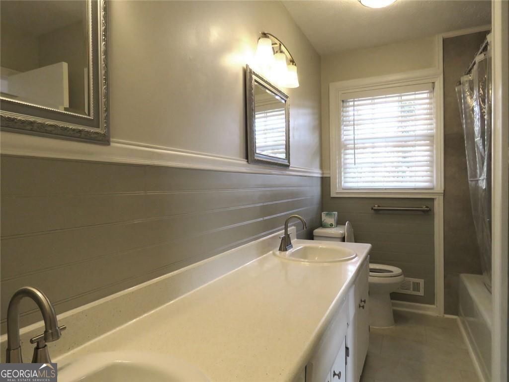 3060 Norton Court Se Property Photo 25