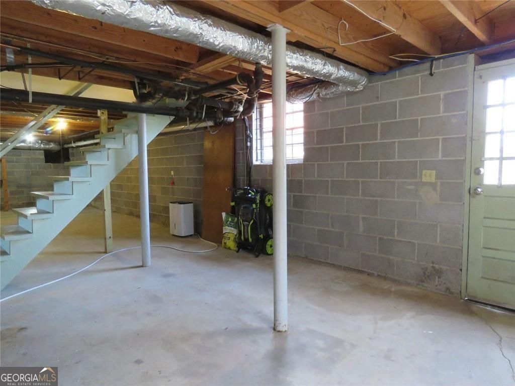 3060 Norton Court Se Property Photo 38