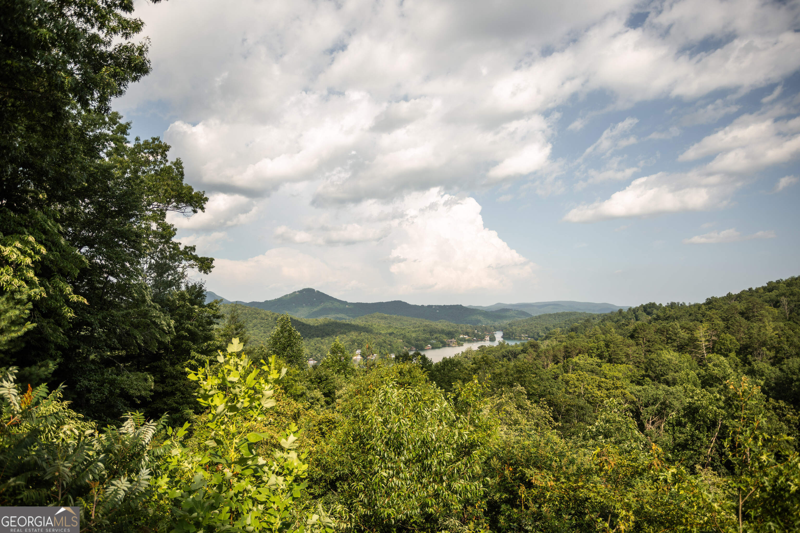 814 Summit Ridge Property Photo 10