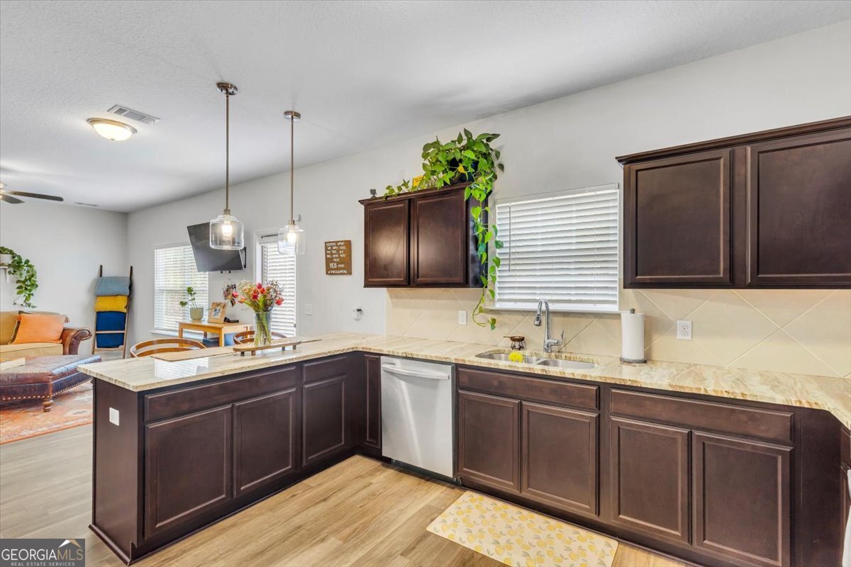 276 Brightleaf Circle Property Photo 18