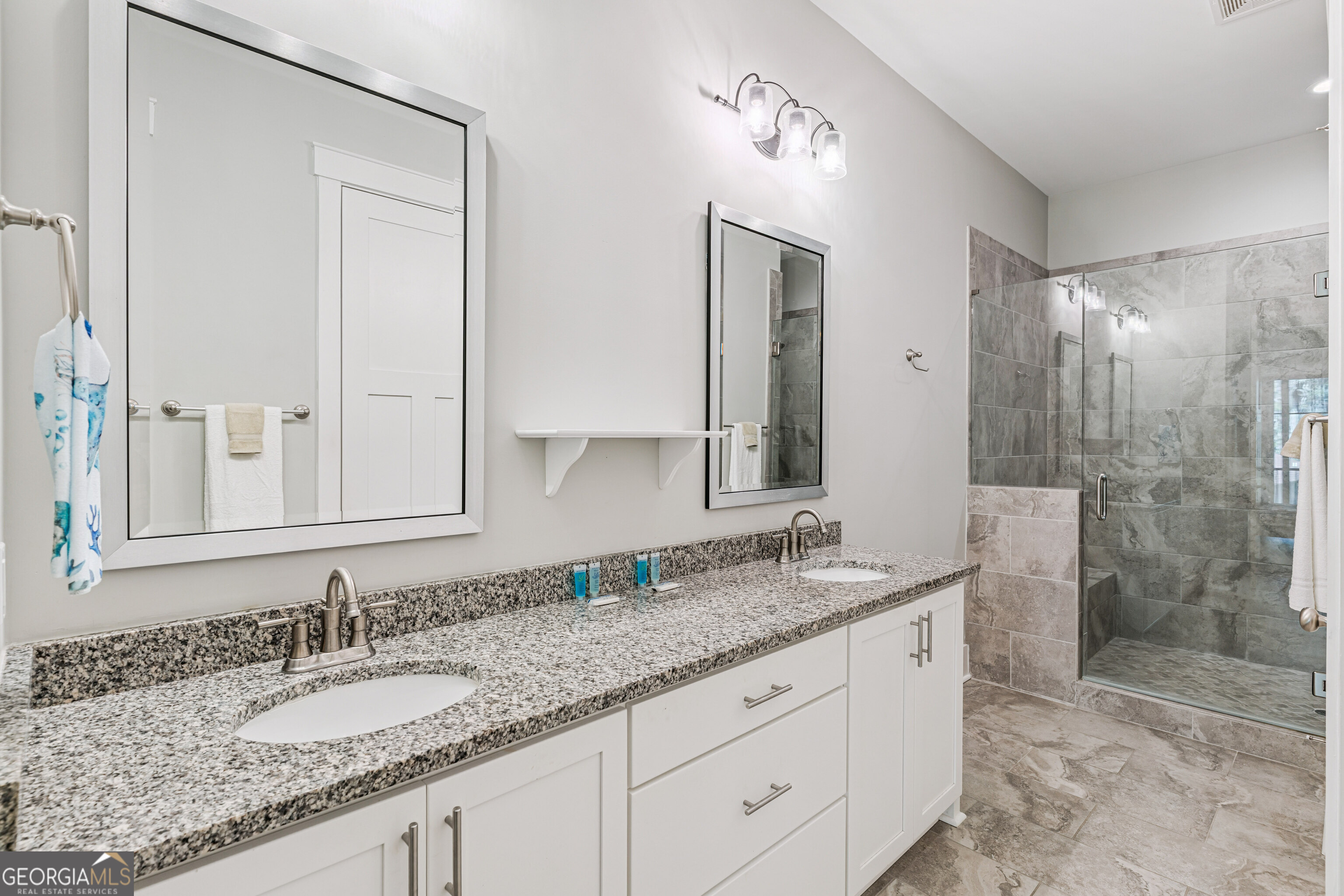 39 Harbor Road Property Photo 16