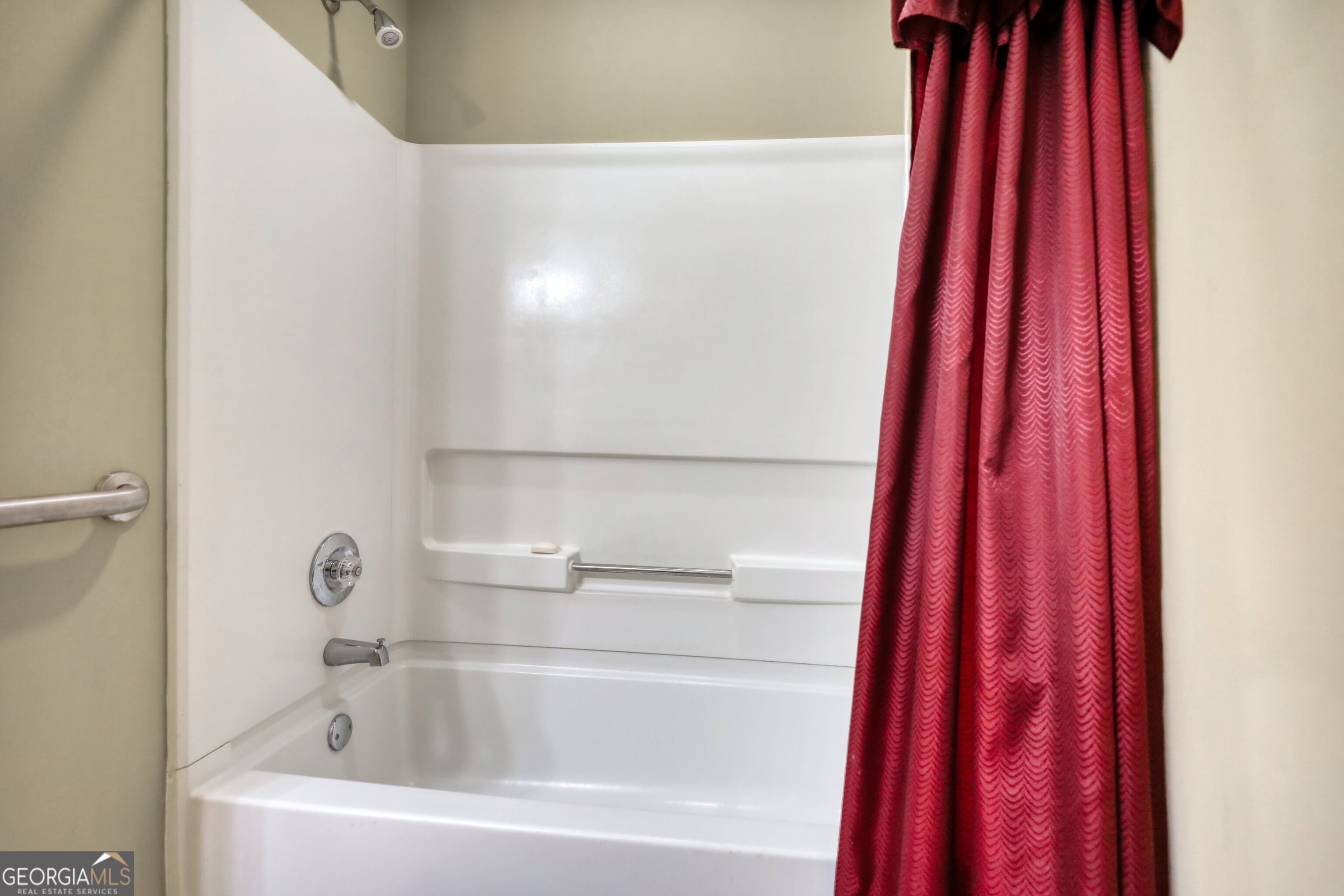 421 Jennifer Springs Drive Property Photo 31