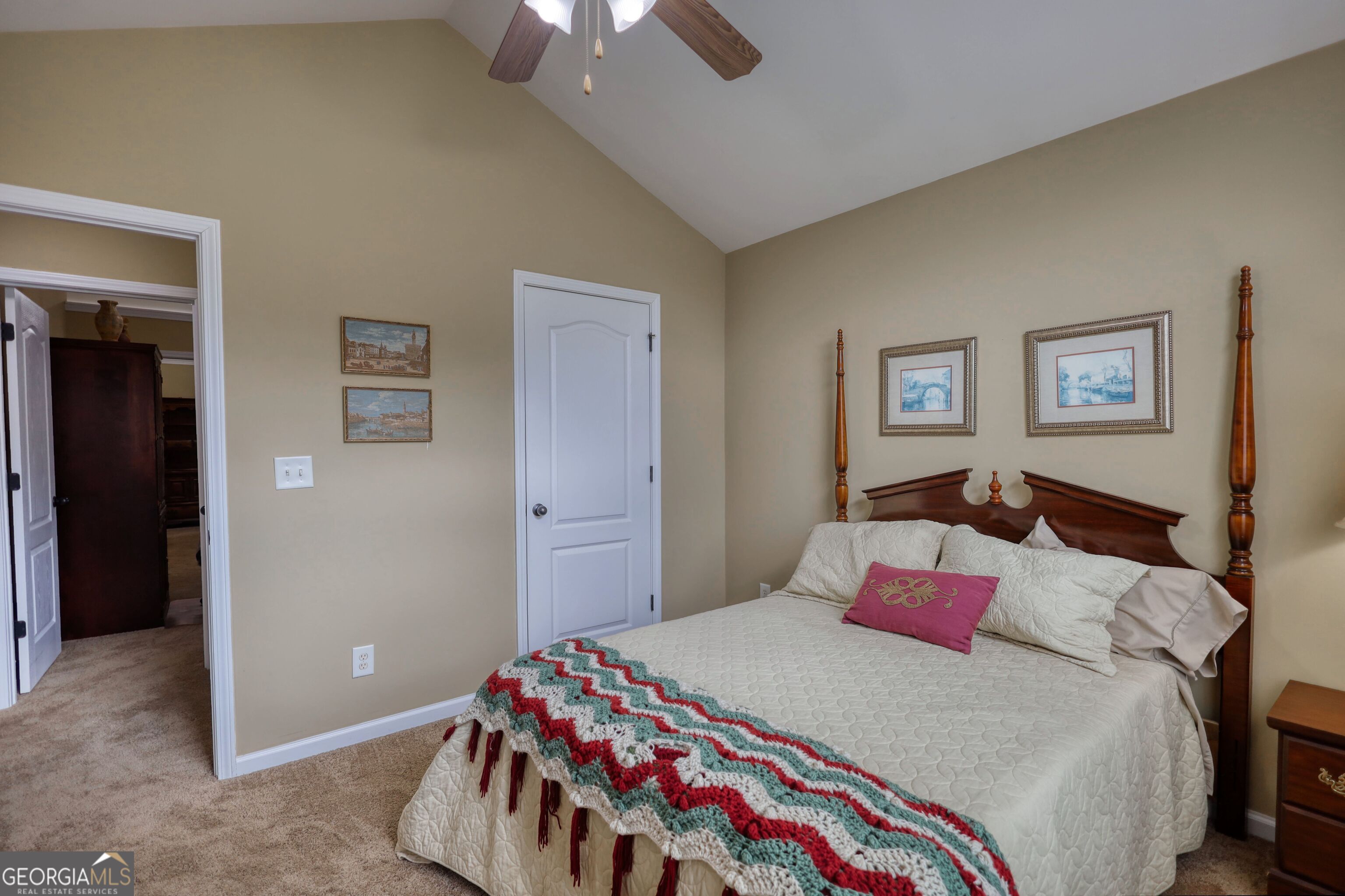 421 Jennifer Springs Drive Property Photo 33