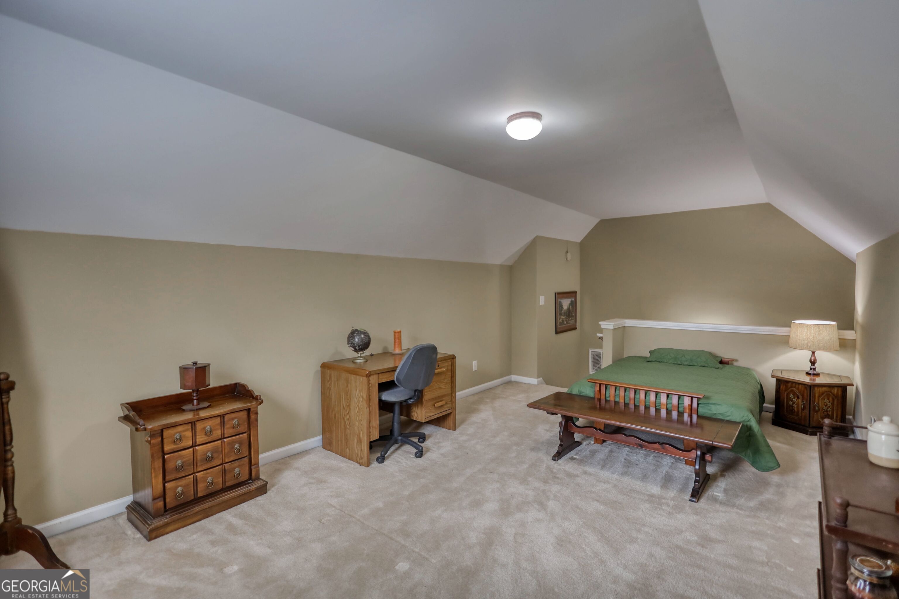 421 Jennifer Springs Drive Property Photo 36