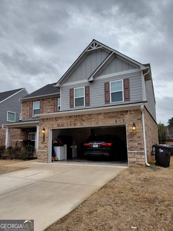 4432 Demesne Way Property Photo 2