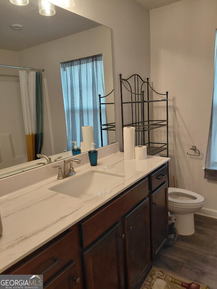 4432 Demesne Way Property Photo 5