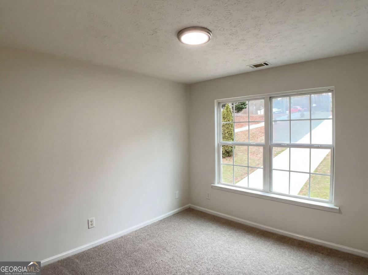 1426 River Falls View Property Photo 13