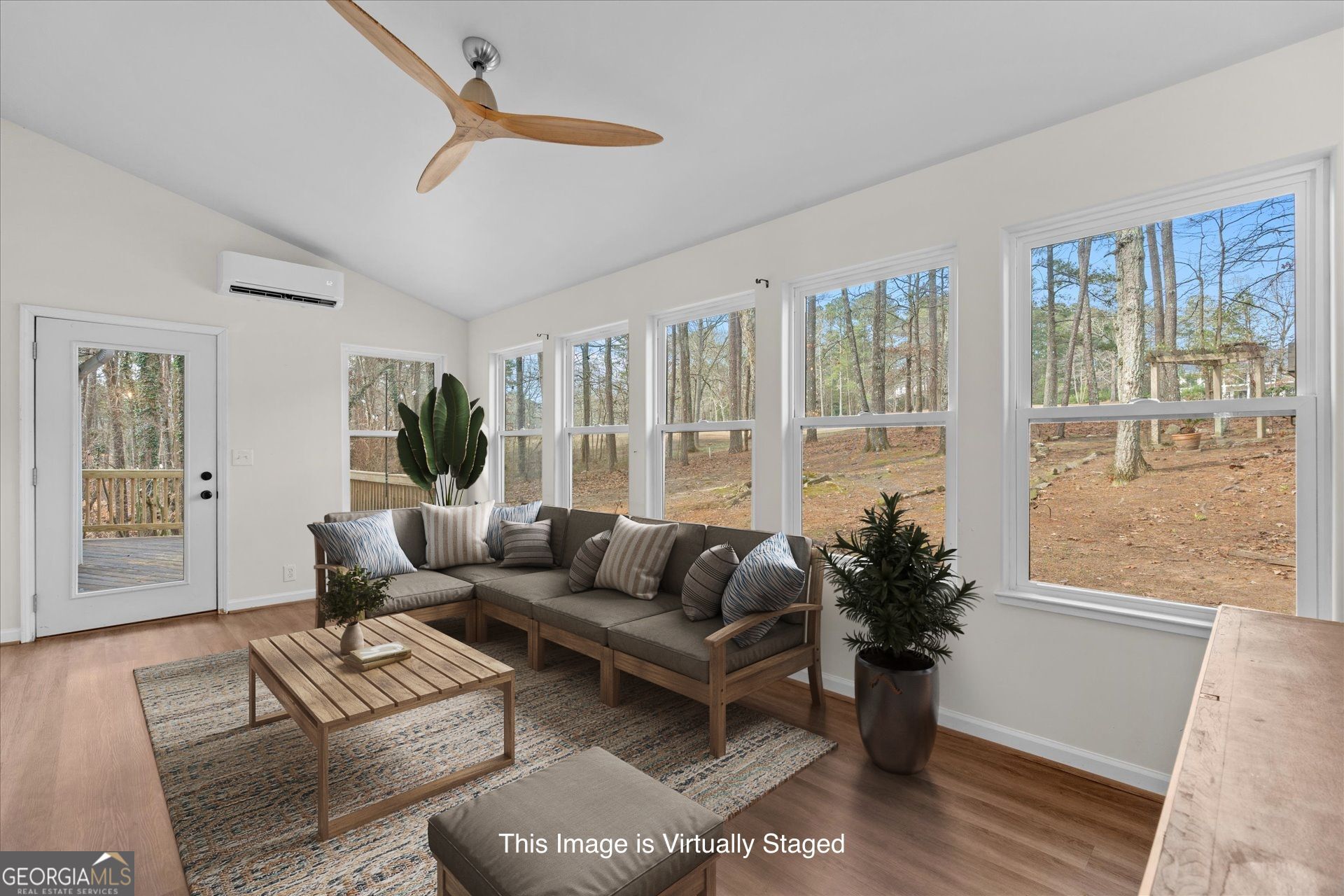 7349 S Mitchell Court Property Photo 21