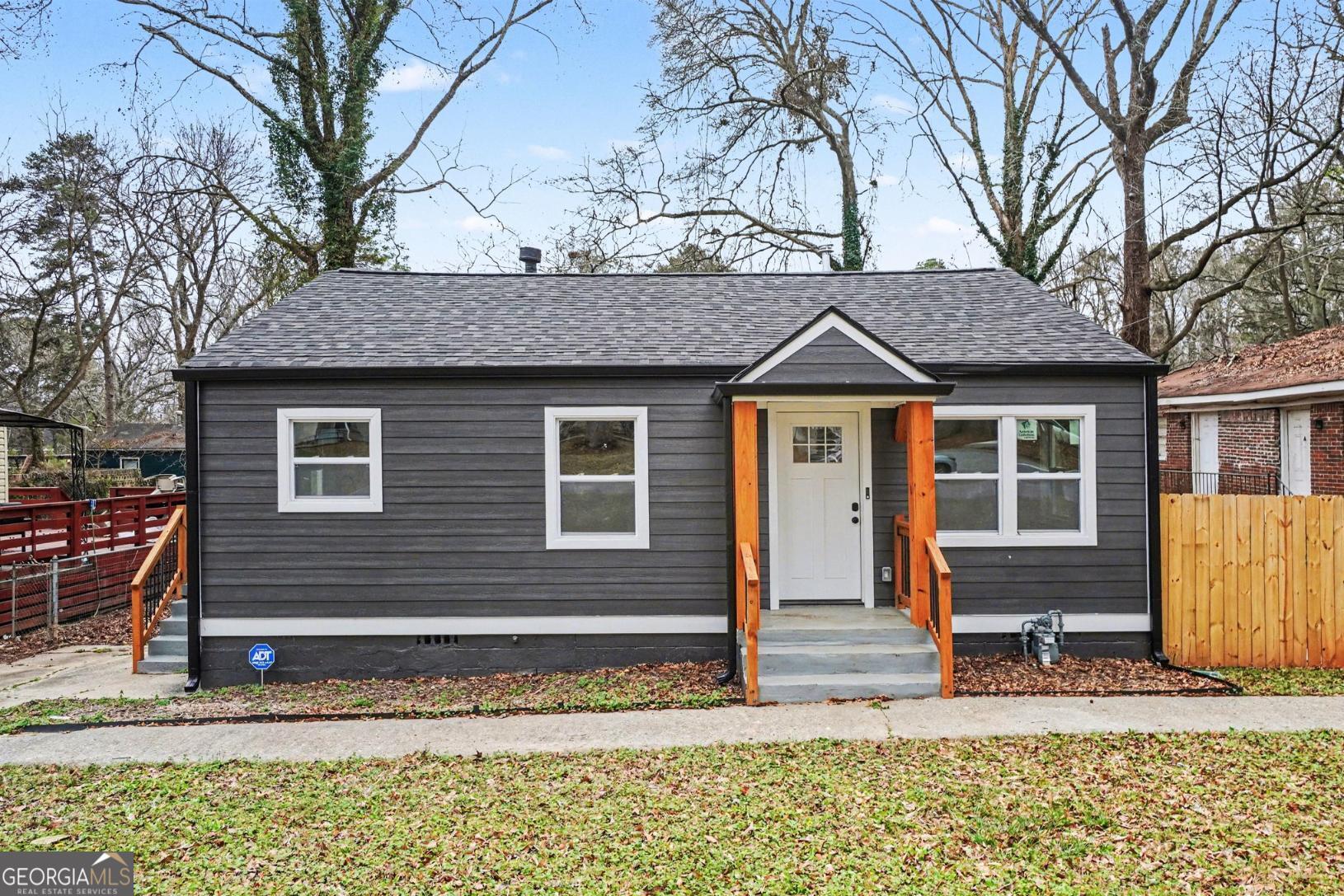 220 Mount Zion Road Property Photo 1